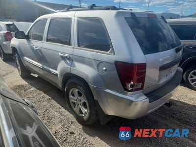 Drugie zdjęcie samochodu z przodu: 2009 JEEP GRAND CHEROKEE LAREDO VIN:1J8GR48K39C508369 - miniatura