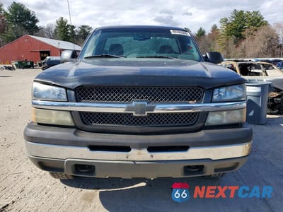 Piąte zdjęcie samochodu w środku: 2003 CHEVROLET SILVERADO K1500 VIN:1GCEK14V93Z261817 - miniatura