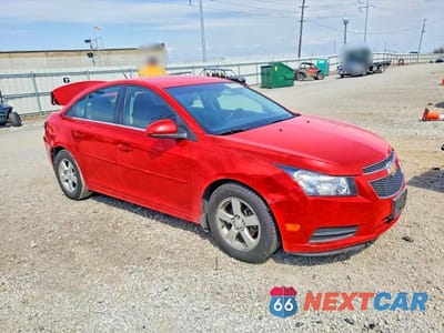 Czwarte zdjęcie samochodu z boku: 2014 CHEVROLET CRUZE LT VIN:1G1PC5SB8E7415642 - miniatura