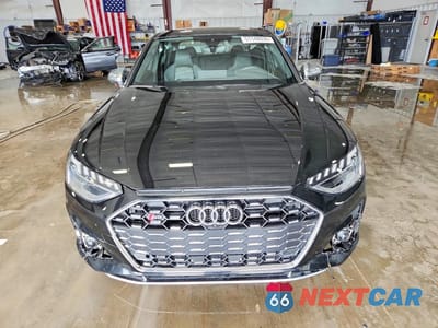 Piąte zdjęcie samochodu w środku: 2022 AUDI S4 PREMIUM PLUS VIN:WAUB4AF4XNA044907 - miniatura
