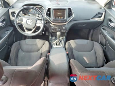 Zdjęcie 8 z 13 samochodu: 2016 JEEP CHEROKEE LATITUDE VIN:1C4PJMCB2GW142230 - miniatura