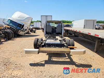 Zdjęcie 6 z 13 samochodu: 2018 FORD E450 TRUCK CAB AND CHASSIS VIN:1FDXE4FS9JDC23210 - miniatura