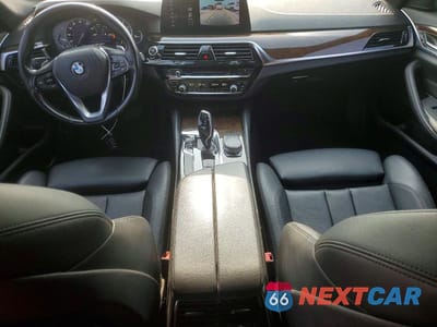 Zdjęcie 8 z 13 samochodu: 2018 BMW 530 I VIN:WBAJA5C55JWA37131 - miniatura