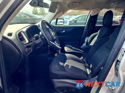 Zdjęcie 7 z 11 samochodu: 2015 JEEP RENEGADE LATITUDE VIN:ZACCJBBT5FPB37905 - miniatura