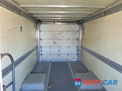 Zdjęcie 10 z 13 samochodu: 2012 ISUZU NPR DELIVERY VAN VIN:JALB4T176C7W00042 - miniatura