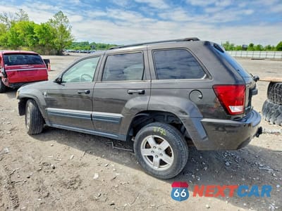 Drugie zdjęcie samochodu z przodu: 2005 JEEP GRAND CHEROKEE LAREDO/COLUMBIA/FREEDOM VIN:1J4HR48N25C559923 - miniatura