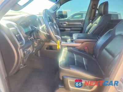 Zdjęcie 7 z 12 samochodu: 2023 RAM 1500 LARAMIE VIN:1C6SRFJM0PN557529 - miniatura
