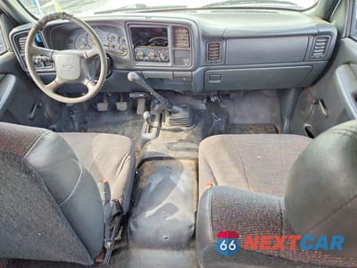 Zdjęcie 8 z 12 samochodu: 2000 CHEVROLET SILVERADO K1500 VIN:1GCEK19V5YE152682 - miniatura