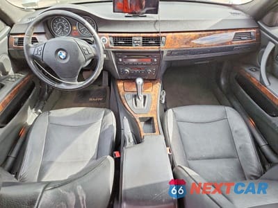 Zdjęcie 8 z 12 samochodu: 2006 BMW 325 I VIN:WBAVB13556PT24328 - miniatura
