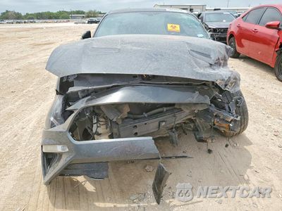 Piąte zdjęcie samochodu w środku: 2019 FORD MUSTANG GT VIN:1FA6P8CF6K5105982 - miniatura