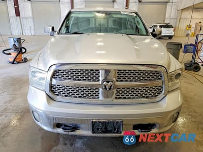 Piąte zdjęcie samochodu w środku: 2014 RAM 1500 LARAMIE VIN:1C6RR7VT2ES406437 - miniatura