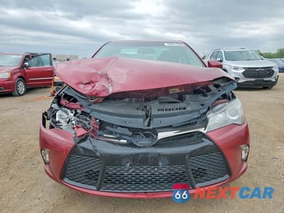 Piąte zdjęcie samochodu w środku: 2015 TOYOTA CAMRY SE VIN:4T1BF1FK7FU939858 - miniatura