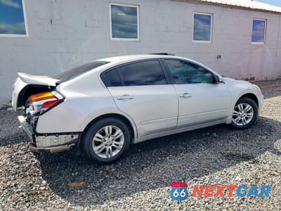 Trzecie zdjęcie samochodu z tyłu: 2012 NISSAN ALTIMA 2.5 VIN:1N4AL2AP2CN536027 - miniatura