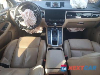 Zdjęcie 8 z 13 samochodu: 2020 PORSCHE MACAN VIN:WP1AA2A58LLB05751 - miniatura