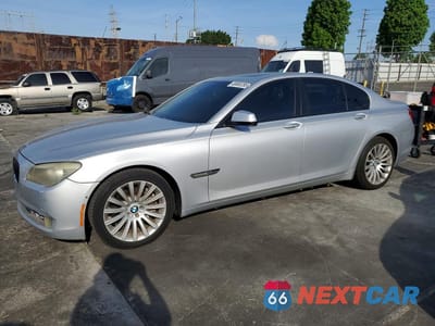 2009 BMW 750 I WBAKA83559CY34186 - główne zdjęcie licytacji z USA - miniatura