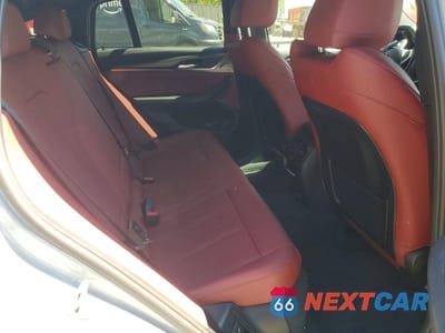 Zdjęcie 11 z 13 samochodu: 2025 BMW X4 XDRIVE30I VIN:5UX33DT00S9X92784 - miniatura