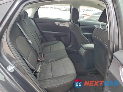 Zdjęcie 10 z 11 samochodu: 2022 KIA FORTE LXS VIN:3KPF24AD7NE500300 - miniatura