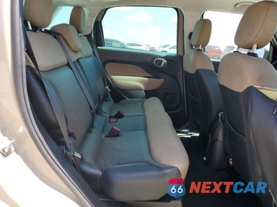 Zdjęcie 10 z 13 samochodu: 2015 FIAT 500L LOUNGE VIN:ZFBCFACH9FZ035016 - miniatura