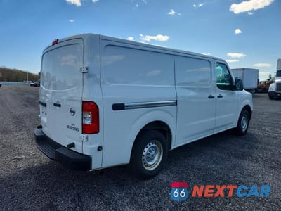 Trzecie zdjęcie samochodu z tyłu: 2019 NISSAN NV 2500 HD S VIN:1N6BF0KY2KN806547 - miniatura