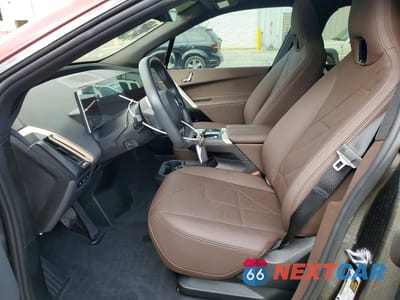 Zdjęcie 7 z 12 samochodu: 2025 BMW IX XDRIVE50 VIN:WB523CF02SCS14106 - miniatura