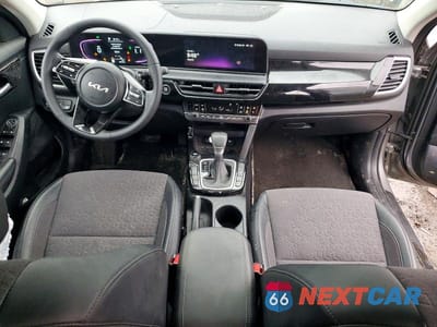 Zdjęcie 8 z 13 samochodu: 2025 KIA SELTOS S VIN:KNDEUCAA5S7749860 - miniatura