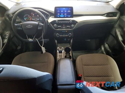 Zdjęcie 8 z 13 samochodu: 2022 FORD ESCAPE SE VIN:1FMCU9G64NUC02920 - miniatura