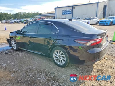 Drugie zdjęcie samochodu z przodu: 2021 TOYOTA CAMRY LE VIN:4T1R11AK1MU449577 - miniatura