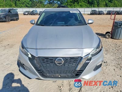 Piąte zdjęcie samochodu w środku: 2022 NISSAN ALTIMA SV VIN:1N4BL4DVXNN386875 - miniatura