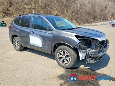 Czwarte zdjęcie samochodu z boku: 2021 SUBARU FORESTER PREMIUM VIN:JF2SKAJC7MH501980 - miniatura