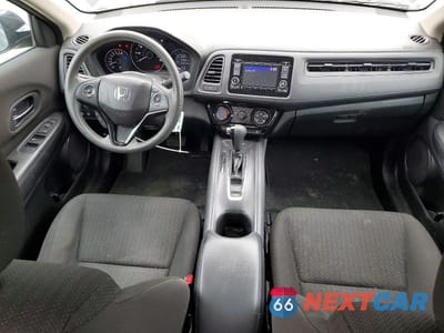 Zdjęcie 8 z 13 samochodu: 2016 HONDA HR-V LX VIN:3CZRU5H32GM703981 - miniatura