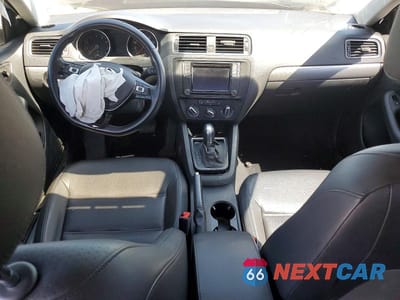Zdjęcie 8 z 13 samochodu: 2017 VOLKSWAGEN JETTA SE VIN:3VWDB7AJ7HM312107 - miniatura