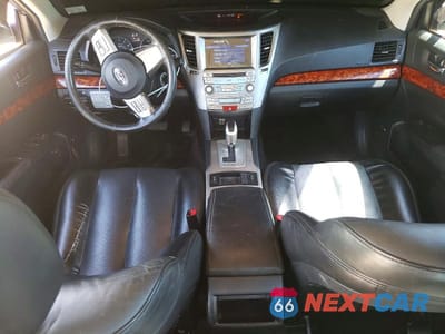 Zdjęcie 8 z 12 samochodu: 2011 SUBARU LEGACY 3.6R LIMITED VIN:4S3BMDL65B2213084 - miniatura