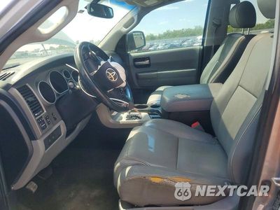 Zdjęcie 7 z 13 samochodu: 2013 TOYOTA SEQUOIA LIMITED VIN:5TDKY5G1XDS050159 - miniatura