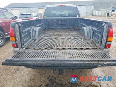 Zdjęcie 10 z 14 samochodu: 2007 GMC NEW SIERRA K3500 VIN:1GTHK33D37F153217 - miniatura