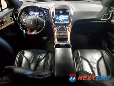 Zdjęcie 8 z 12 samochodu: 2016 LINCOLN MKX RESERVE VIN:2LMTJ8LP0GBL68270 - miniatura