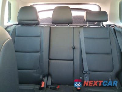 Zdjęcie 10 z 13 samochodu: 2015 VOLKSWAGEN TIGUAN S VIN:WVGBV7AX8FW585393 - miniatura