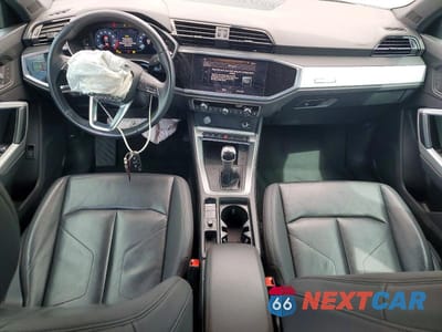 Zdjęcie 8 z 13 samochodu: 2020 AUDI Q3 PREMIUM VIN:WA1AECF36L1105871 - miniatura