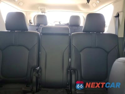 Zdjęcie 10 z 12 samochodu: 2024 HONDA PILOT TOURING VIN:5FNYG1H72RB023817 - miniatura