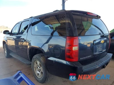 Drugie zdjęcie samochodu z przodu: 2013 CHEVROLET SUBURBAN VIN:1GNSCHE02DR212835 - miniatura