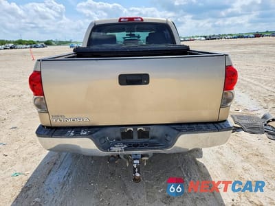 Zdjęcie 6 z 12 samochodu: 2007 TOYOTA TUNDRA CREWMAX SR5 VIN:5TBEV541X7S464727 - miniatura