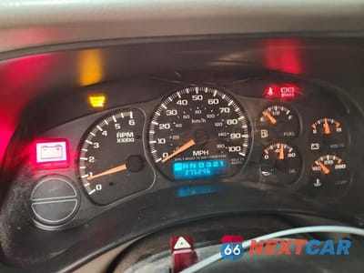 Zdjęcie 9 z 12 samochodu: 2002 CHEVROLET SILVERADO K1500 VIN:2GCEK19T521300823 - miniatura