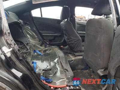 Zdjęcie 10 z 11 samochodu: 2023 DODGE CHARGER POLICE VIN:2C3CDXKG1PH539709 - miniatura