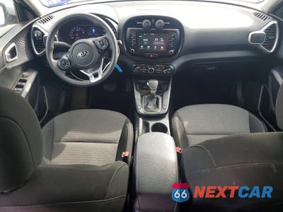 Zdjęcie 8 z 11 samochodu: 2021 KIA SOUL S VIN:KNDJ23AU1M7779648 - miniatura