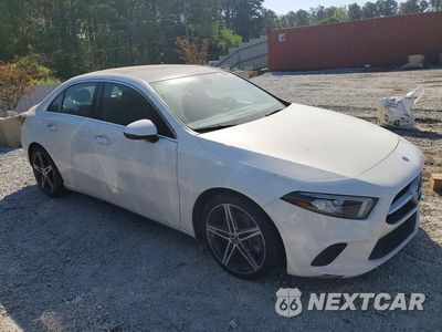 Czwarte zdjęcie samochodu z boku: 2021 MERCEDES-BENZ A 220 VIN:W1K3G4EB7MJ268673 - miniatura