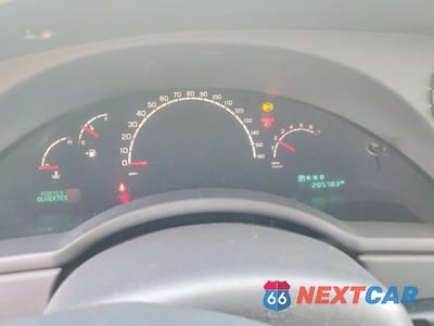 Zdjęcie 9 z 13 samochodu: 2005 CHRYSLER PACIFICA TOURING VIN:2C4GM68425R353527 - miniatura