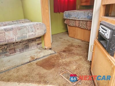 Zdjęcie 10 z 10 samochodu: 2003 JAYCO JAY FLIGHT CAMPER VIN:1UJBJ02P231EB0571 - miniatura