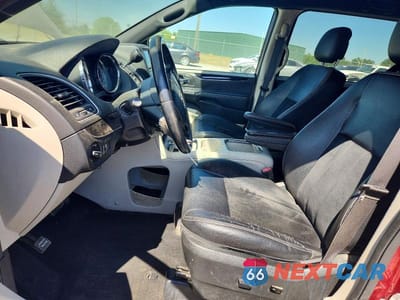 Zdjęcie 7 z 13 samochodu: 2018 DODGE GRAND CARAVAN SXT VIN:2C4RDGCGXJR267411 - miniatura