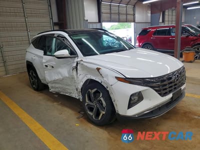 Czwarte zdjęcie samochodu z boku: 2024 HYUNDAI TUCSON LIMITED VIN:5NMJE3DE5RH352856 - miniatura