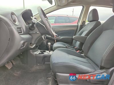 Zdjęcie 7 z 12 samochodu: 2016 NISSAN VERSA NOTE SV VIN:3N1CE2CP1GL401785 - miniatura