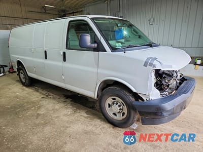 Czwarte zdjęcie samochodu z boku: 2019 CHEV EXPRESS G2500 VIN:1GCWGBFP4K1204822 - miniatura